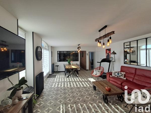 Maison 6 pièces de 153 m² à Saint-Yrieix-sur-Charente (16710)