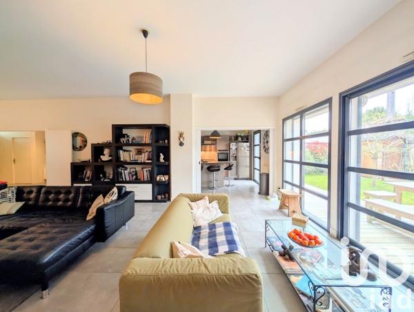 Maison à vendre 7 pièces 237 m² Le Bouscat