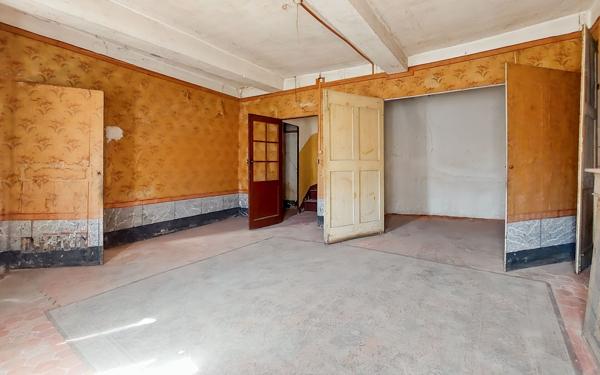 Maison à vendre    6 pièces • 170 m2 La Motte-du-Caire