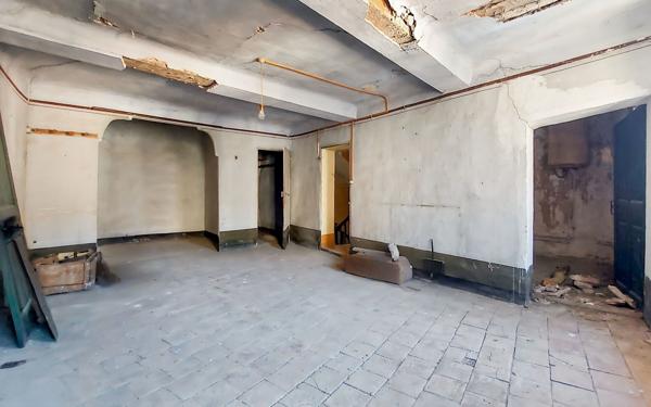 Maison à vendre    6 pièces • 170 m2 La Motte-du-Caire