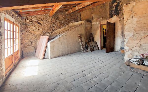Maison à vendre    6 pièces • 170 m2 La Motte-du-Caire