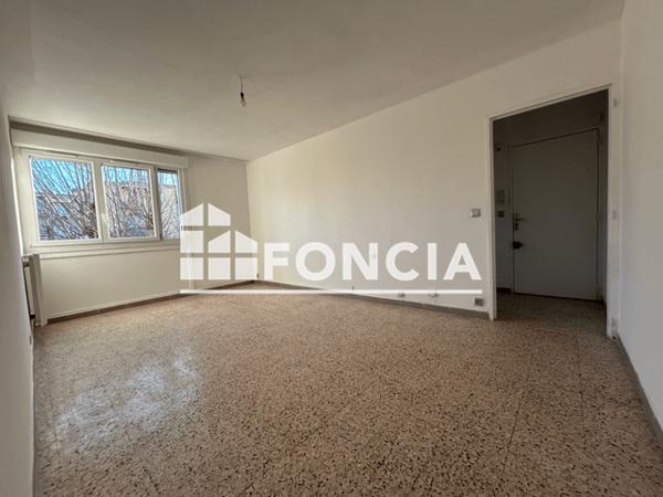 Location Appartement 2 pièces 44.68 m² - AVENUE MARIUS RUINAT Marignane 13700