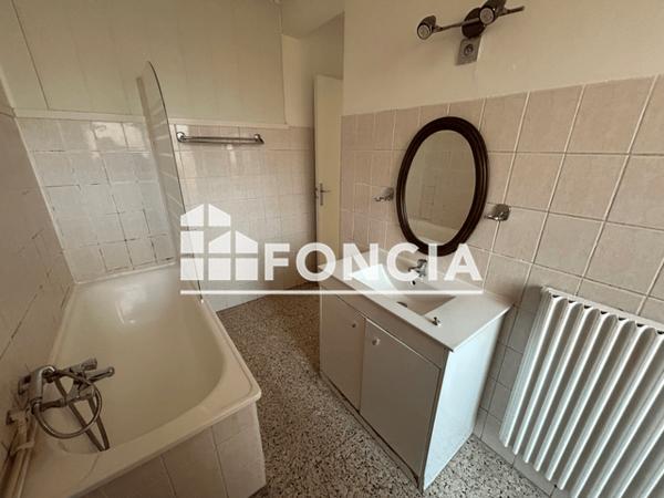 Location Appartement 2 pièces 44.68 m² - AVENUE MARIUS RUINAT Marignane 13700