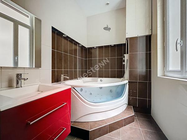 EXCLUSIVITE / Nantes Hyper-centre / Appartement 176 m2 / 5 ou 6 chambres