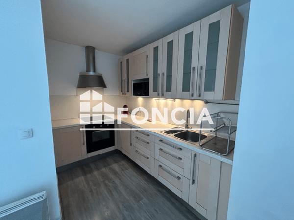 Location Appartement 4 pièces 84.4 m² - PATIO DES CISTES Marseille 13010