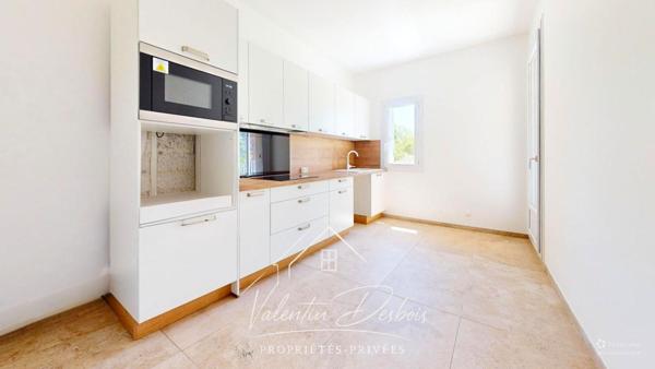 CARCASSONNE - APPARTEMENT - T4 - ASCENSEUR - PARKING
