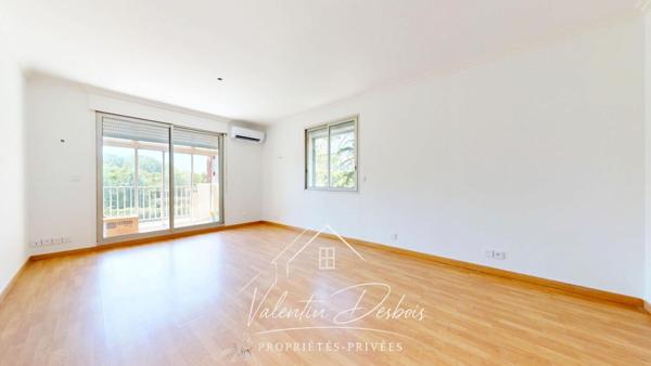 CARCASSONNE - APPARTEMENT - T4 - ASCENSEUR - PARKING