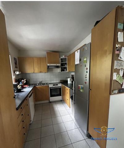 L'HAY LES ROSES-LES BLONDEAUX-MAISON DE 175 M2+90M2 (GARAGE-ATELIER-BUANDERIE)-5 CHAMBRES- PARCELLE ARBOREE DE 520 M2.