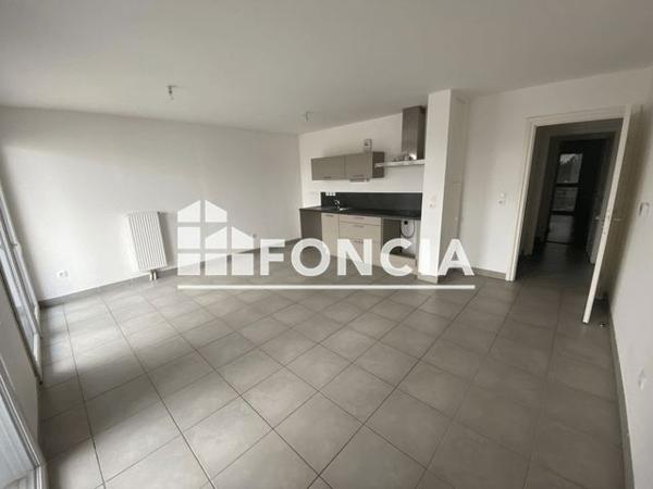 Location Appartement 3 pièces 66.1 m² - BAT B 19 RUE SALEMBIER Hellemmes 59260