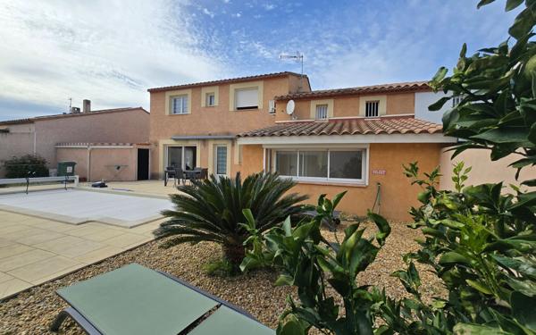 Maison à vendre    6 pièces •  Saint-Cyprien