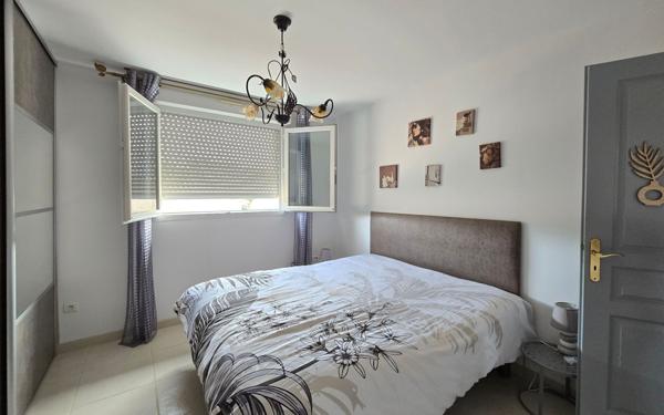 Maison à vendre    6 pièces •  Saint-Cyprien