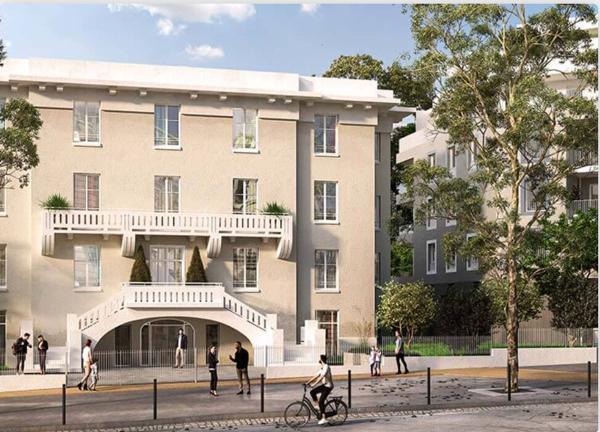 Appartement de type 5 de 143,44m² au dernier étage avec grande terrasse situé Quartier Monselet- Procé à Nantes