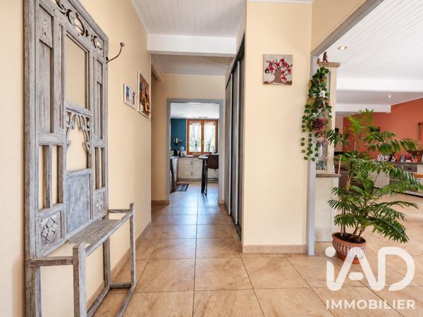Maison (prestige) à vendre 7 pièces 230 m² Thuir
