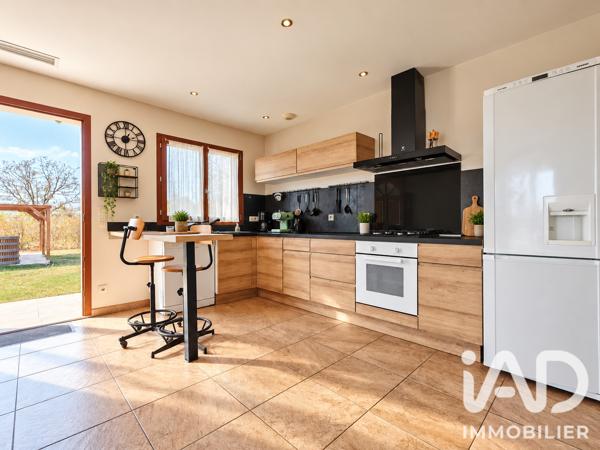 Maison (prestige) à vendre 7 pièces 230 m² Thuir
