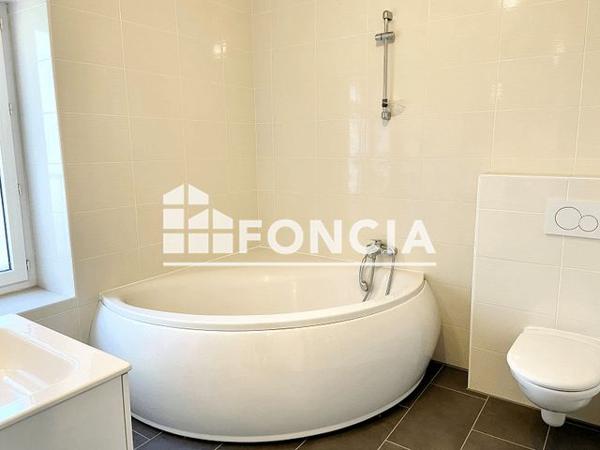 Location Appartement 3 pièces 59.65 m² - 3 RUE DU DOCTEUR FAVRE Annemasse 74100