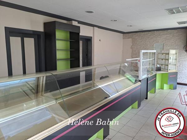 Immeuble à vendre 10 pièces de 240 m²