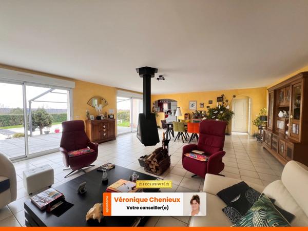 Maison à vendre 7 pièces LE PALAIS SUR VIENNE (87)