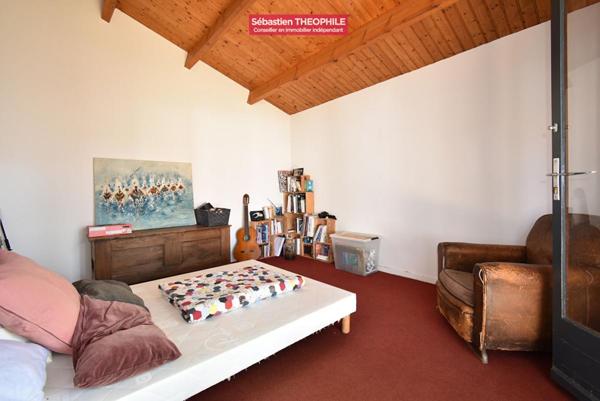 Maison coup de coeur proche Saint Gilles Croix De Vie, 3 chambres, garages, dépendance