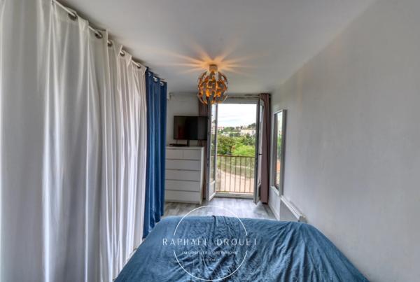 MARSEILLE 11ème – LA POMME - APPARTEMENT T3/4 – BALCON – PARKING – RESIDENCE FERMEE