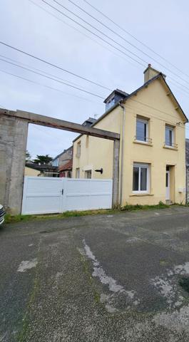 Maison à vendre 7 pièces CAMARET SUR MER (29)