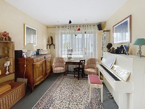 Maison 9 pièces – 190 m² environ à Saint-Grégoire (ref : 32787)