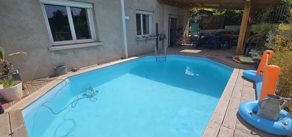 MAISON EN PIERRE 210m2 AVEC TERRAIN PISCINE.