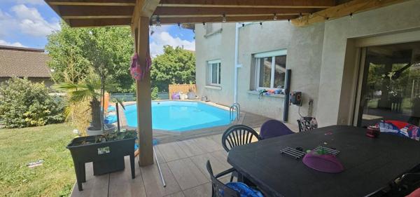 MAISON EN PIERRE 210m2 AVEC TERRAIN PISCINE.