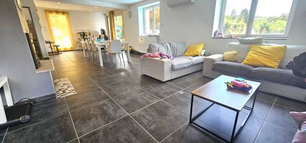 MAISON EN PIERRE 210m2 AVEC TERRAIN PISCINE.