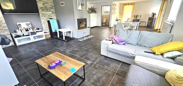 MAISON EN PIERRE 210m2 AVEC TERRAIN PISCINE.