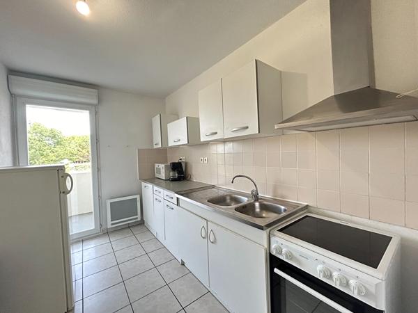 A LOUER - Appartement Dax 3 pièces 68 m2 - 2 chambres - balcon - parking
