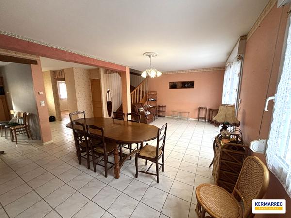 Maison 6 pièces – 105 m² environ à Vitré (ref : 3241)