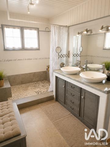 Maison à vendre 7 pièces 156 m² Mérignac