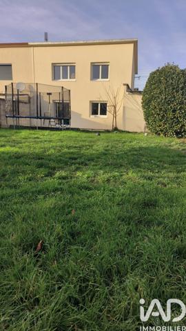 Maison à vendre 5 pièces 82 m² Sainte-Savine