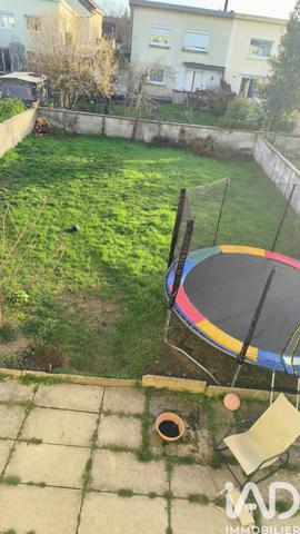 Maison à vendre 5 pièces 82 m² Sainte-Savine