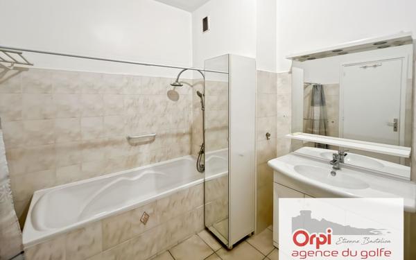 Appartement à louer    3 pièces •  Ajaccio