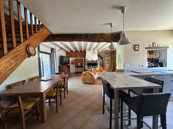 Maison T6 à vendre GUICHEN - 150 m² (réf : GLH26531)