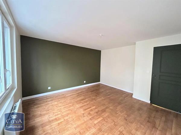 Appartement à louer 3 pièces 84.89m²