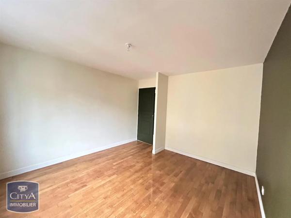 Appartement à louer 3 pièces 84.89m²