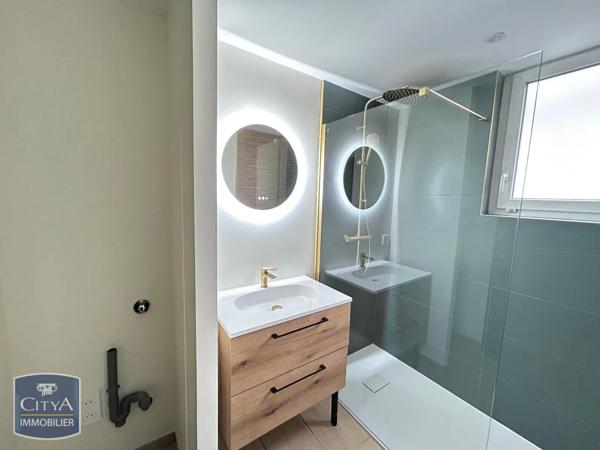 Appartement à louer 3 pièces 84.89m²