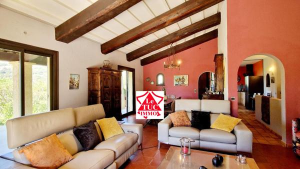 maison 2630 m² terrain saint martin d'ardeche Saint-Martin-d'Ardèche (07700)