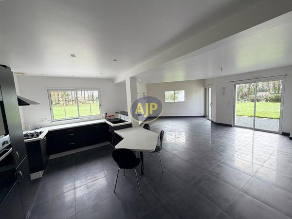 Vente maison La Chapelle De Brain : 282 820 € - AJP By Marie
