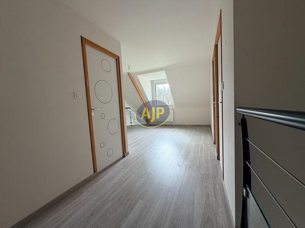 Vente maison La Chapelle De Brain : 282 820 € - AJP By Marie