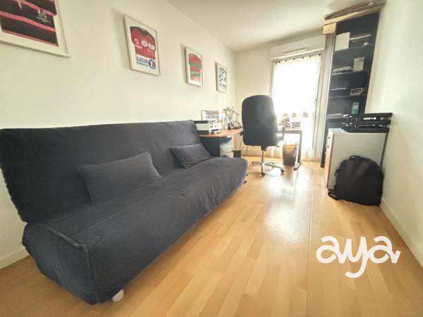 T3 meublé au pied de la ligne 1