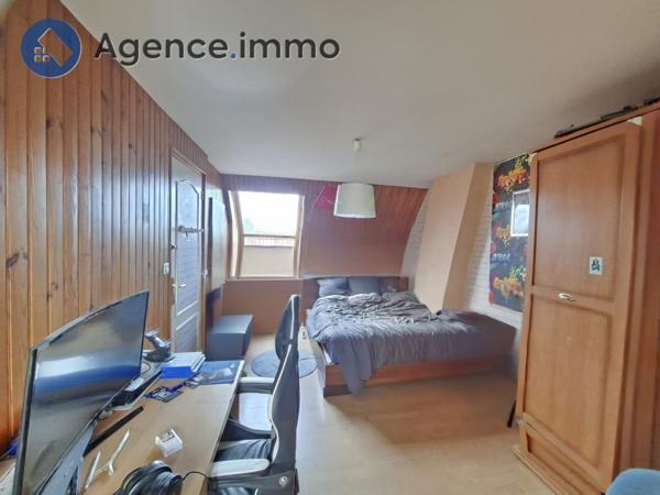 À vendre - Maison traditionnelle, 6 pièces située à Mulsanne (72230)