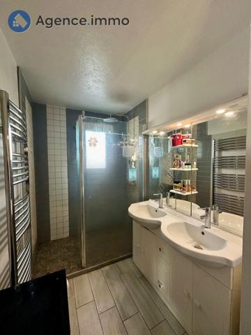 À vendre - Maison traditionnelle, 6 pièces située à Mulsanne (72230)