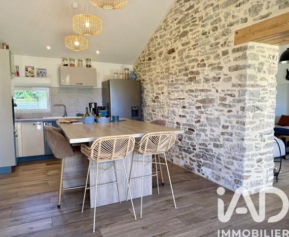 Maison à vendre 7 pièces 180 m² Saint-Étienne-de-Montluc