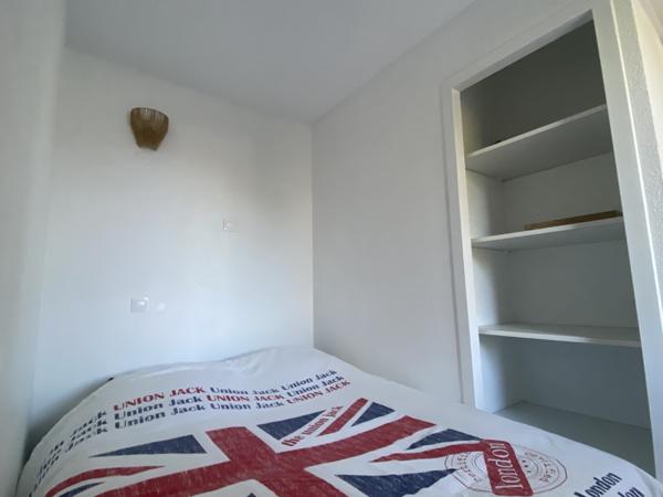 Beau 2 pièces chambre séparée Royal Park.