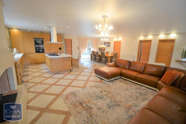 Maison à vendre 3 pièces 119m²