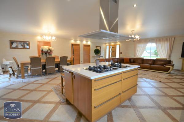 Maison à vendre 3 pièces 119m²