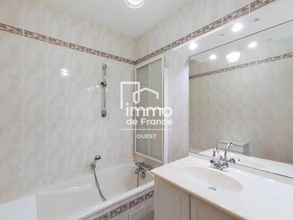 Appartement à vendre à Roche-sur-Yon (85000)